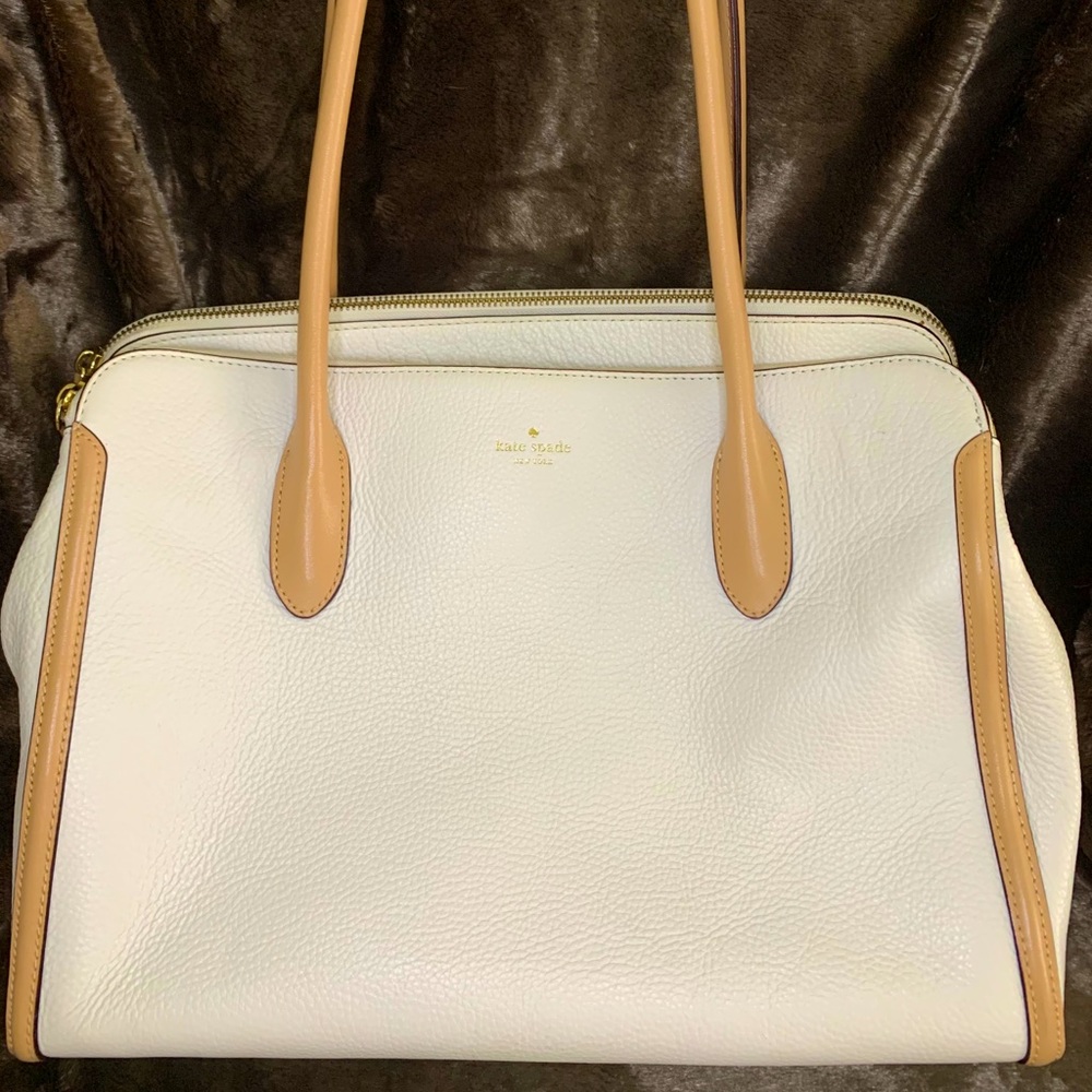 KATE SPADE Queeney Caroline Lane (Cream with Tan)